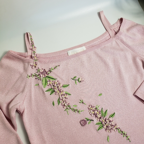 Escada Pink Silk Cold Shoulder Floral Ribbon Details NWOT Euro 38 US 8 Small - Picture 7 of 10